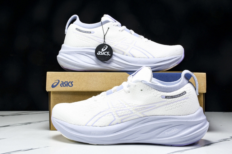 Asics Gel-Nimbus 26 1011B794-100