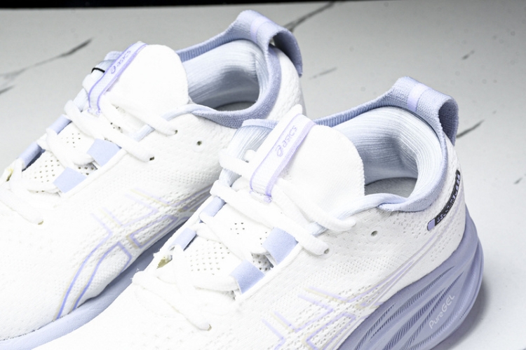 Asics Gel-Nimbus 26 1011B794-100