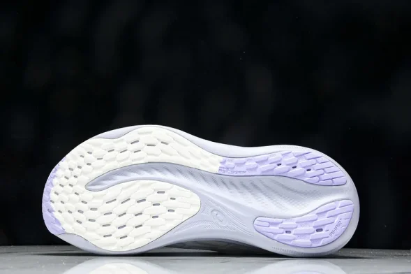 Asics Gel-Nimbus 26 1011B794-100 