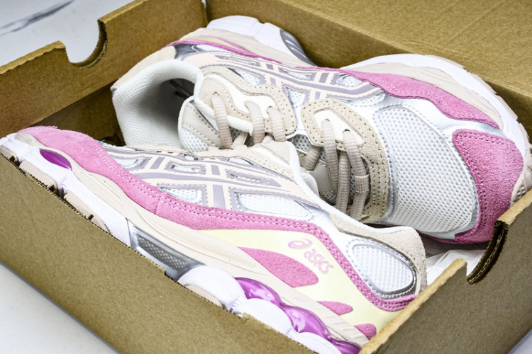 Asics Gel-NYC 1203A383-104