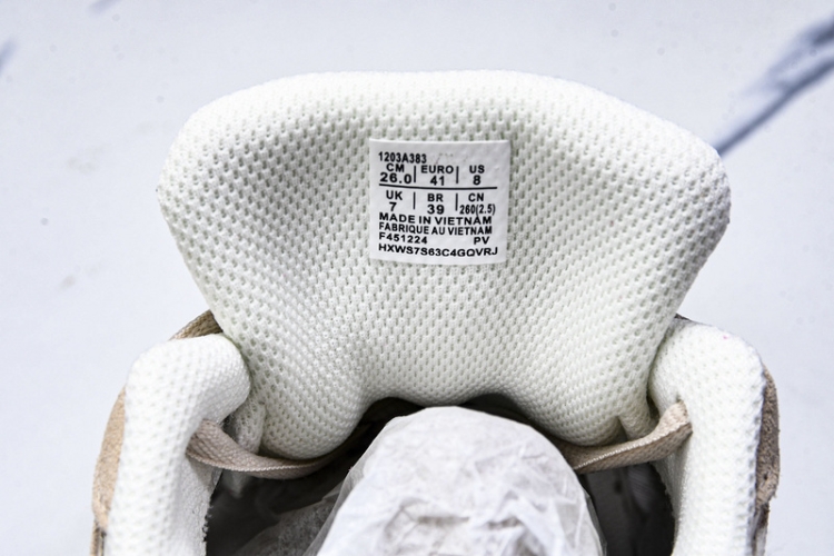 Asics Gel-NYC 1203A383-104