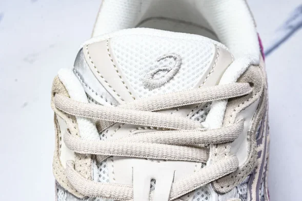 Asics Gel-NYC 1203A383-104 
