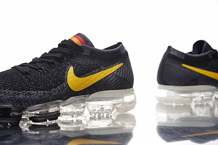 Nike Air VaporMax Flyknit 849558-017