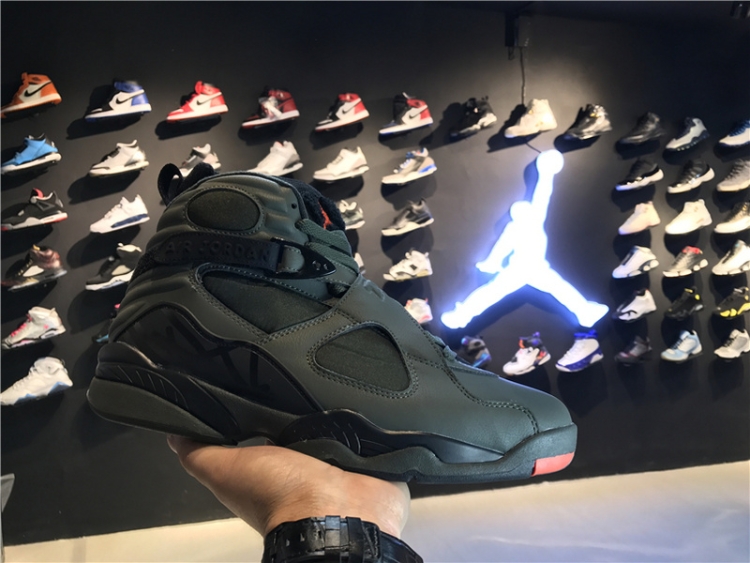 Nike Air Jordan 8 “Take Flight” 305381-305