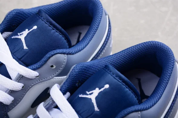 Nike Air Jordan 1 low 553558-414 