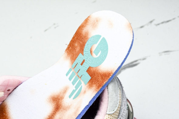 New Balance 9060 U9060JG1 