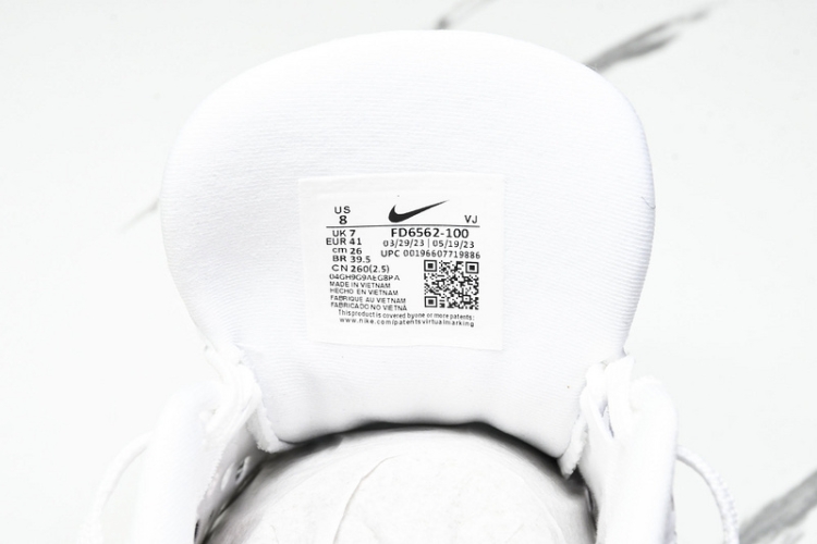 Nike Zoom Fly 5 FD6562-100