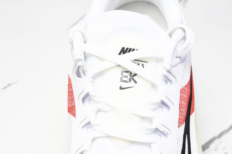 Nike Zoom Fly 5 FD6562-100