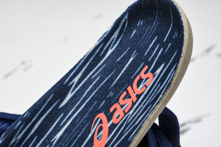 Asics Gel-Nimbus 26 1011B946-400