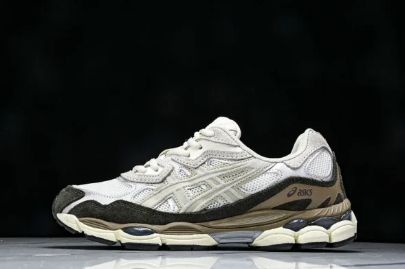 Asics Gel-NYC 1203A383-103 