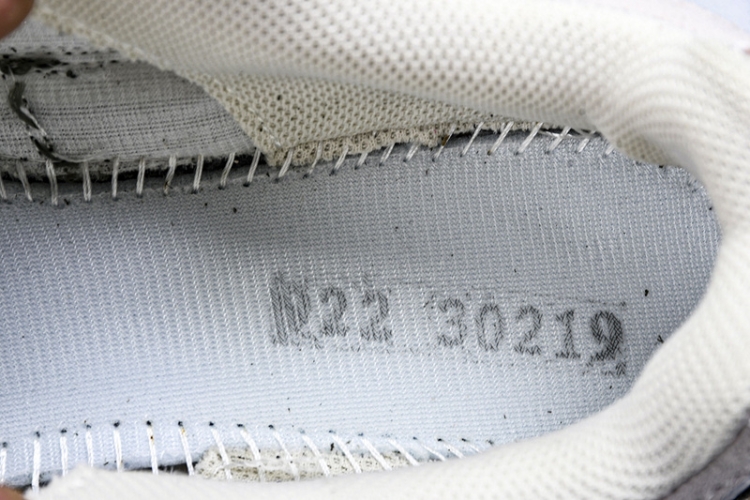 Asics Gel-NYC 1203A383-103
