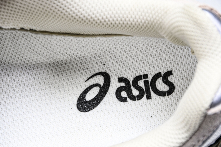 Asics Gel-NYC 1203A383-103