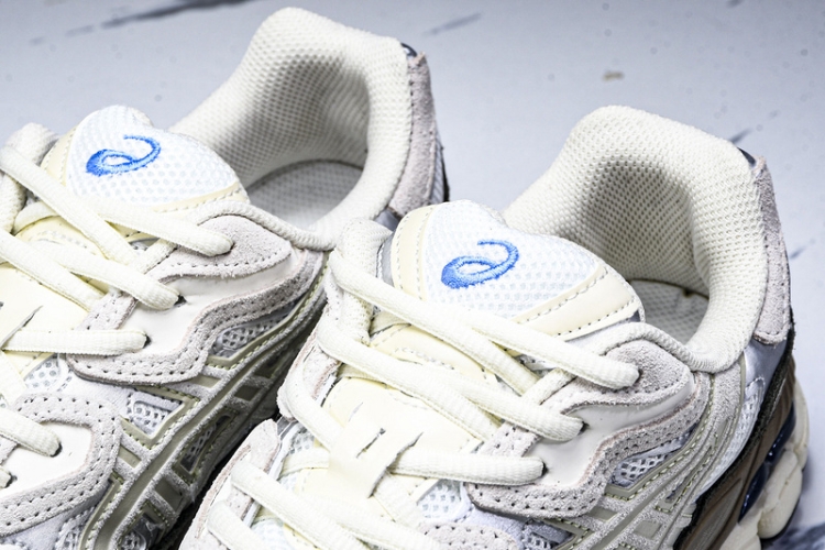 Asics Gel-NYC 1203A383-103