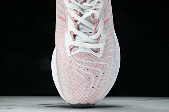Asics Novablast 4 1012B650-100 