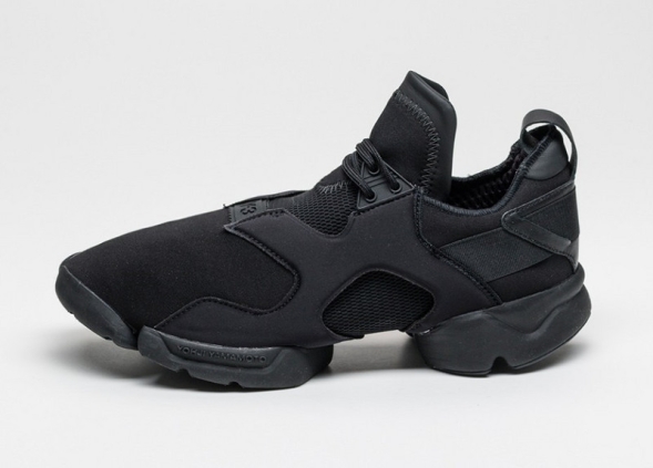 Adidas x Yohji Yamamoto Y-3 KOHNA “Triple Black” 