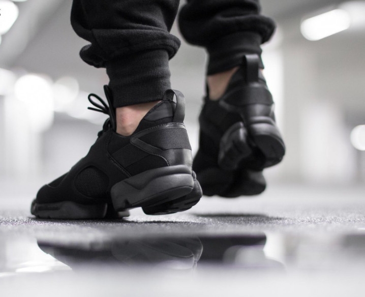 Adidas x Yohji Yamamoto Y-3 KOHNA “Triple Black”