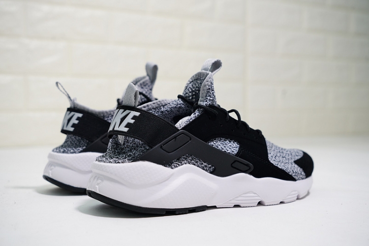 NIKE AIR HUARACHE RUN ULTRA Premium 852628-002