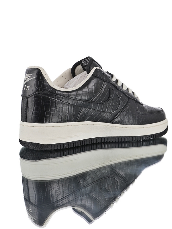 Fragment Design x Nike Air Force 1 “HTM” 318930-001