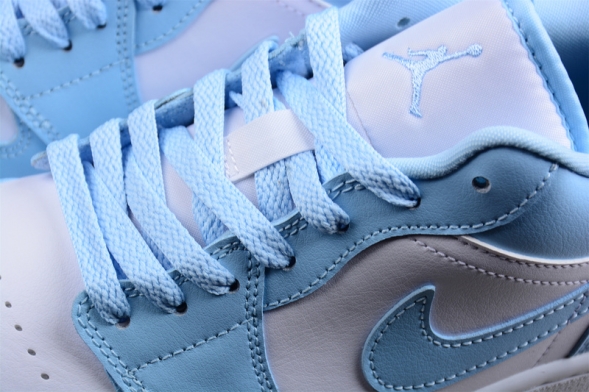 Nike Air Jordan 1 low Aluminum DC0774-141 