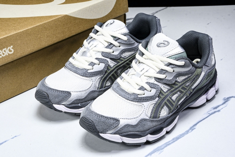 Asics Gel-NYC 1203A383-101