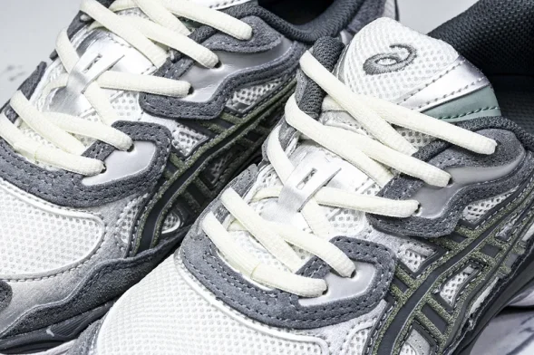 Asics Gel-NYC 1203A383-101 