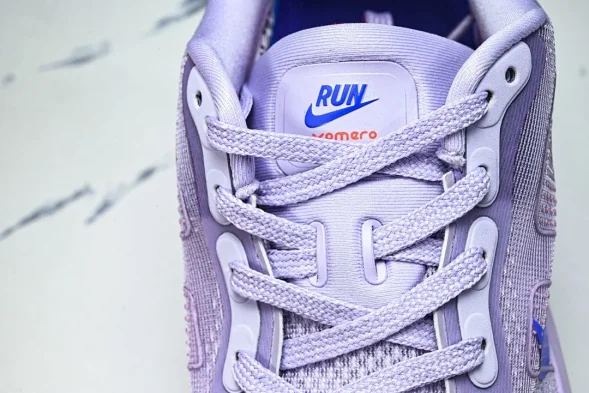 Nike Air Zoom Vomero Premium HM5973 503 
