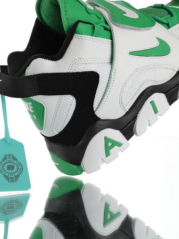 Nike Air Barrage Mid QS