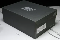 New Balance 9060 U9060EEG