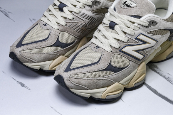 New Balance 9060 U9060EEG 