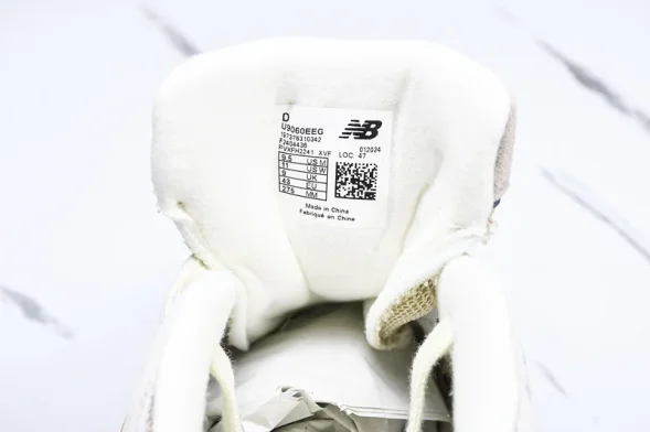 New Balance 9060 U9060EEG 