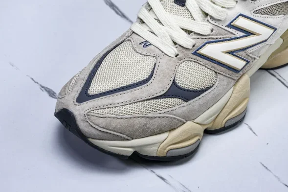 New Balance 9060 U9060EEG 