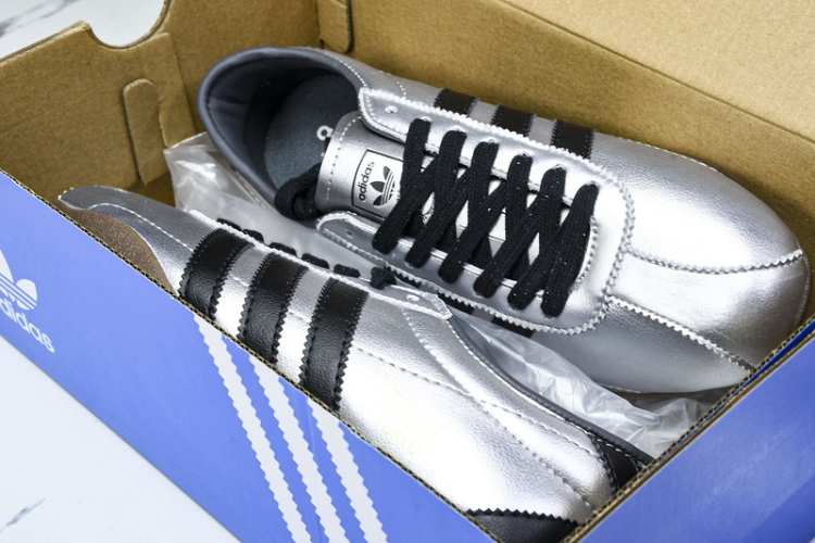 Adidas Tokyo W JQ3024