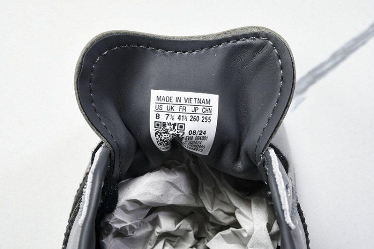 Adidas Tokyo W JQ3024