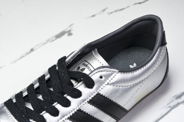 Adidas Tokyo W JQ3024 