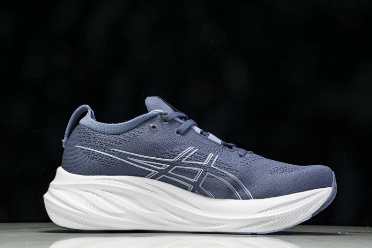Asics Gel-Nimbus 26 1011B794-403