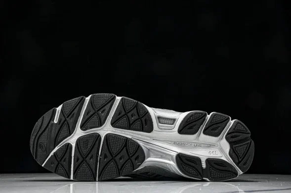 Asics Gel-NYC 1203A383-003 
