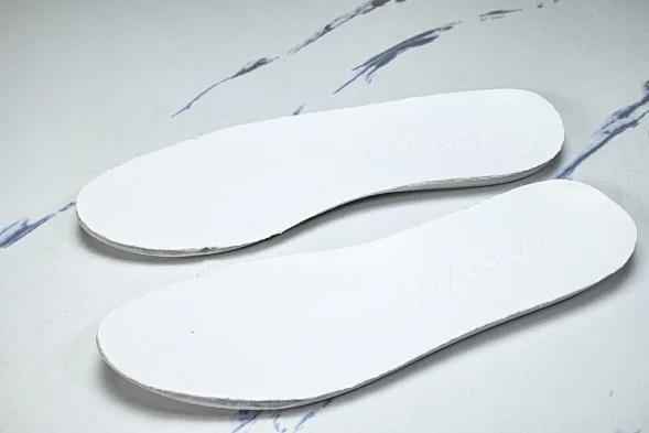 Lanvin Curb Tennis Low top Sneakers 