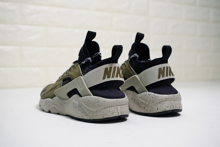 NIKE AIR HUARACHE RUN ULTRA ID 829669-333