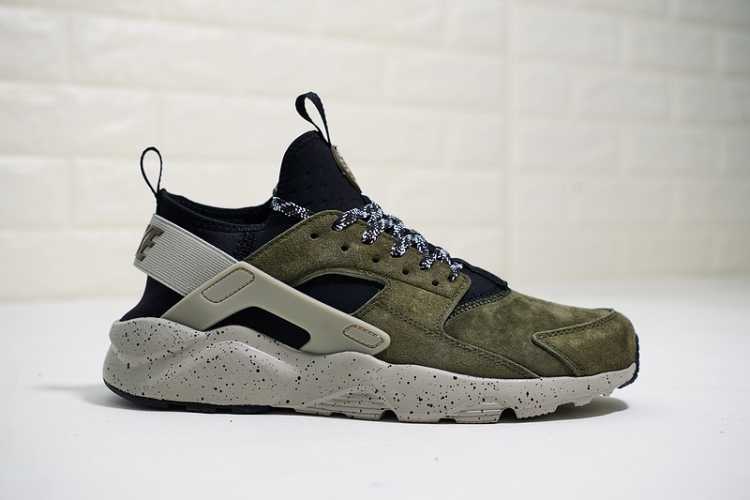 NIKE AIR HUARACHE RUN ULTRA ID 829669-333