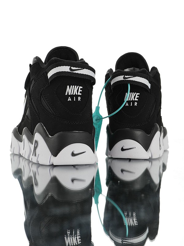 Nike Air Barrage Mid QS 