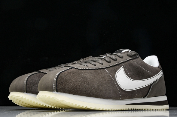 Nike Cortez Classic FQ8144-237