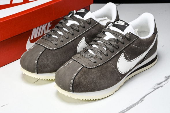 Nike Cortez Classic FQ8144-237 