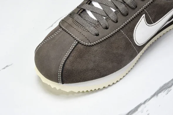 Nike Cortez Classic FQ8144-237 