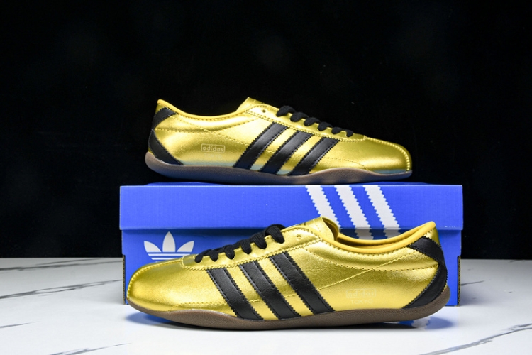 Adidas Tokyo W JQ2156