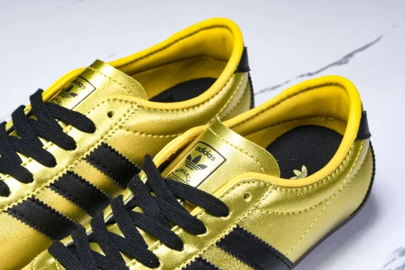 Adidas Tokyo W JQ2156 