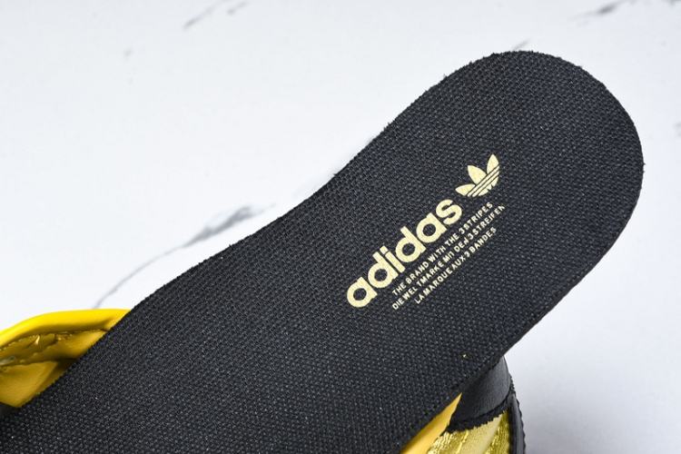 Adidas Tokyo W JQ2156
