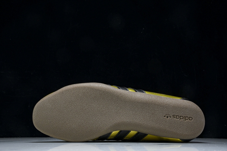 Adidas Tokyo W JQ2156