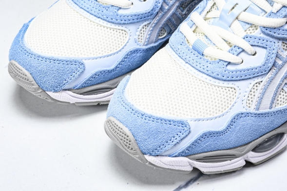 Asics Gel-NYC 1203A383 107 