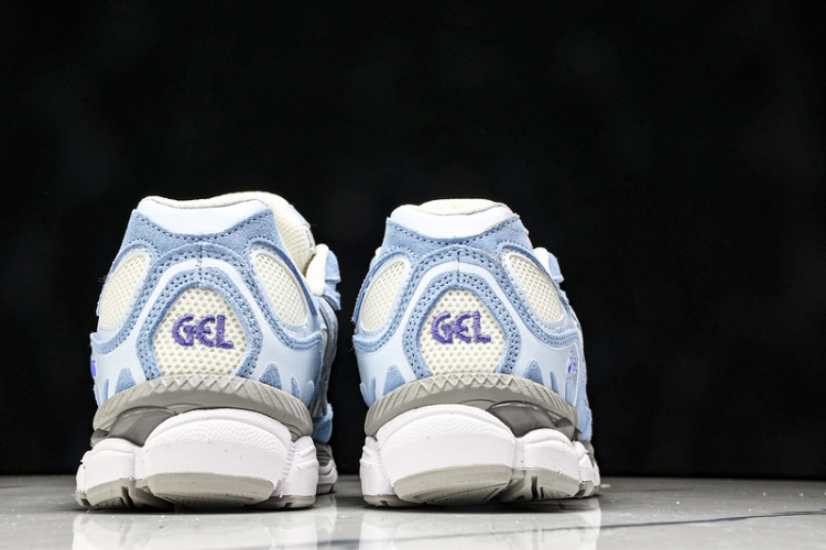 Asics Gel-NYC 1203A383 107