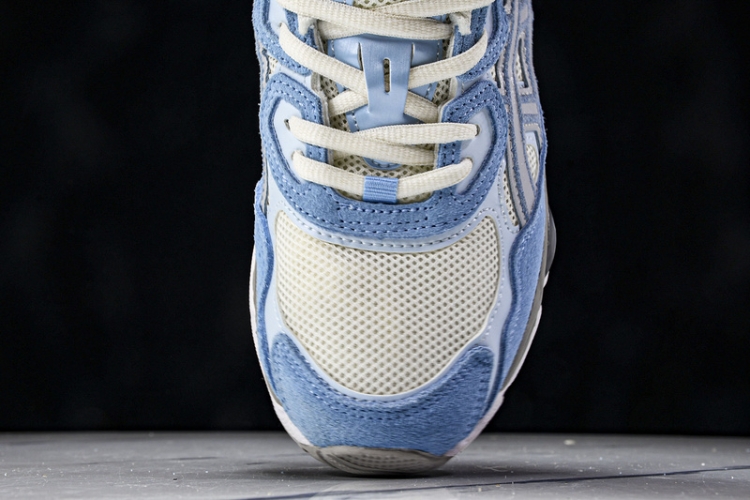 Asics Gel-NYC 1203A383 107